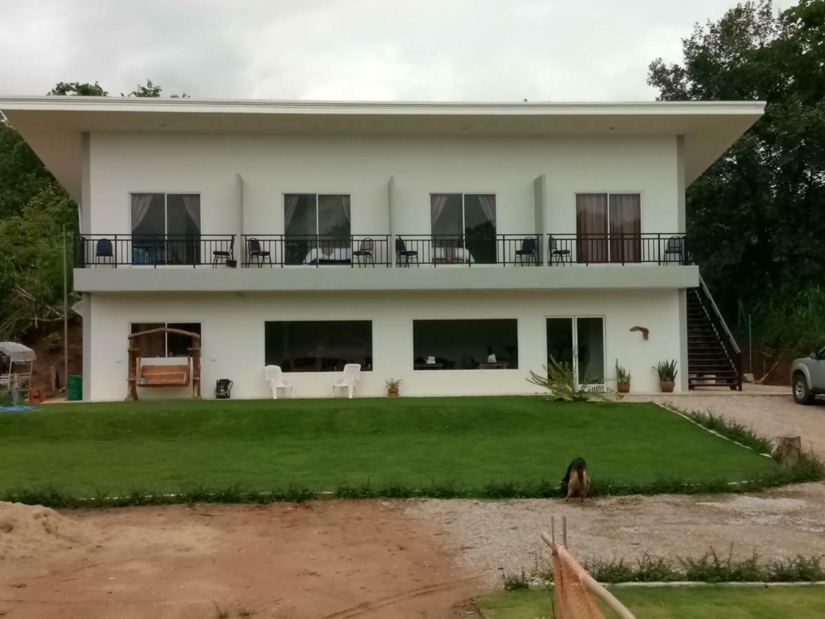 Supunnika Garden Guesthouse ฝาง ภายนอก รูปภาพ
